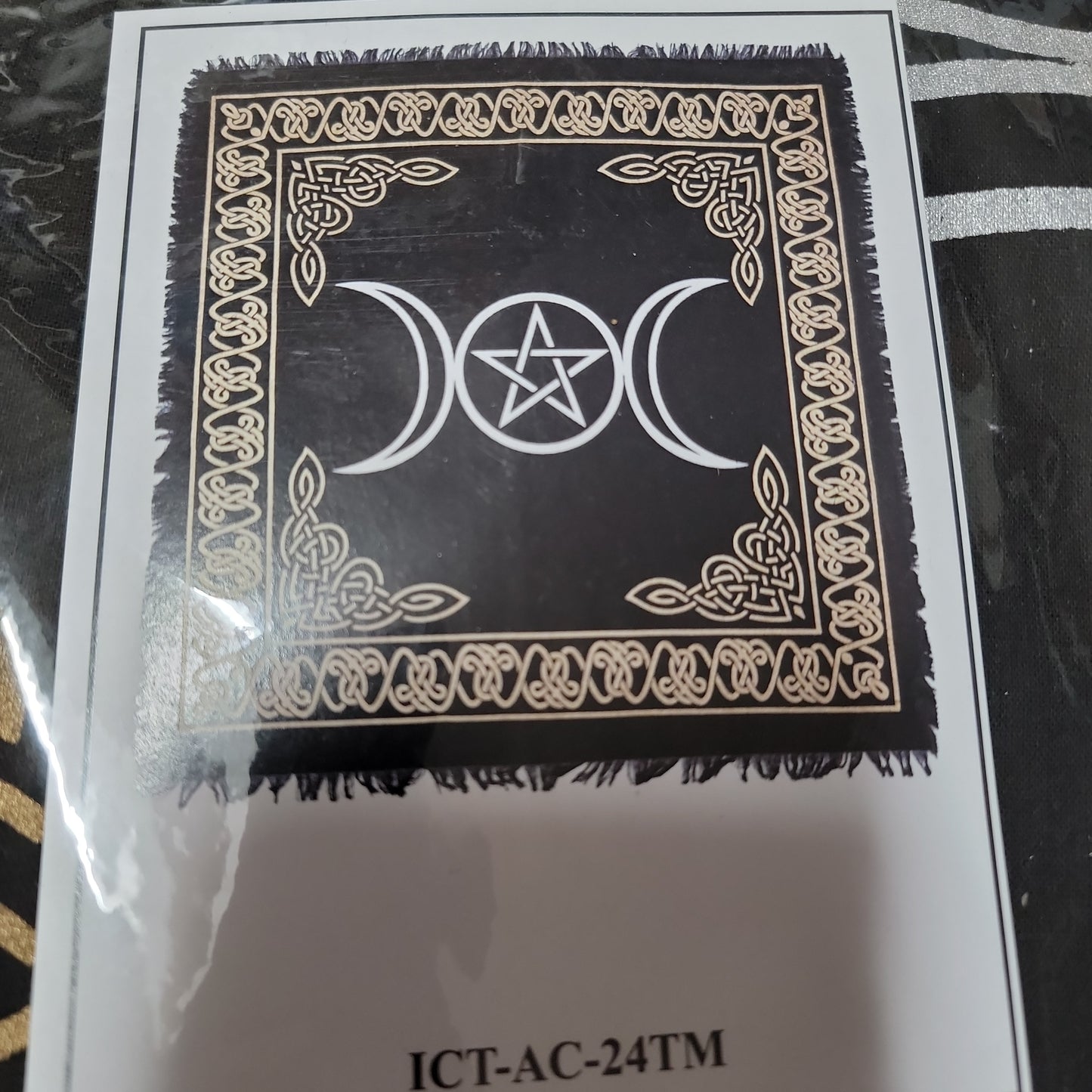 Altar Cloth 24 x 24 inch: Triple Moon