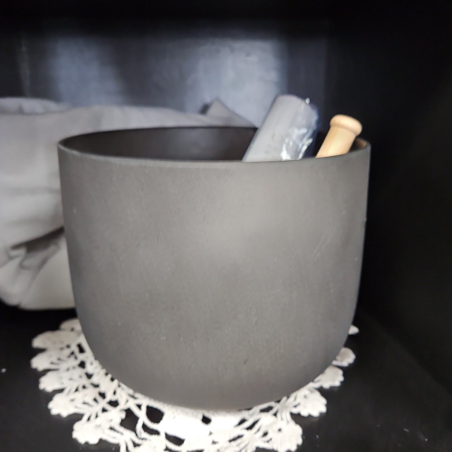 Black Crystal Singing Bowl with Carrying Case - Note G (448)