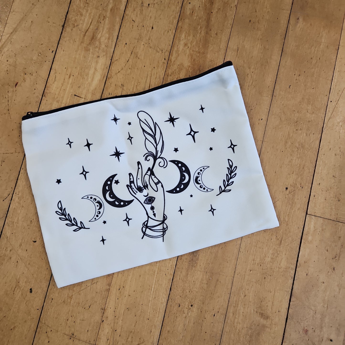 Zippered Tarot Bags - Mystic Hands with Feather and Moon Phase (White)