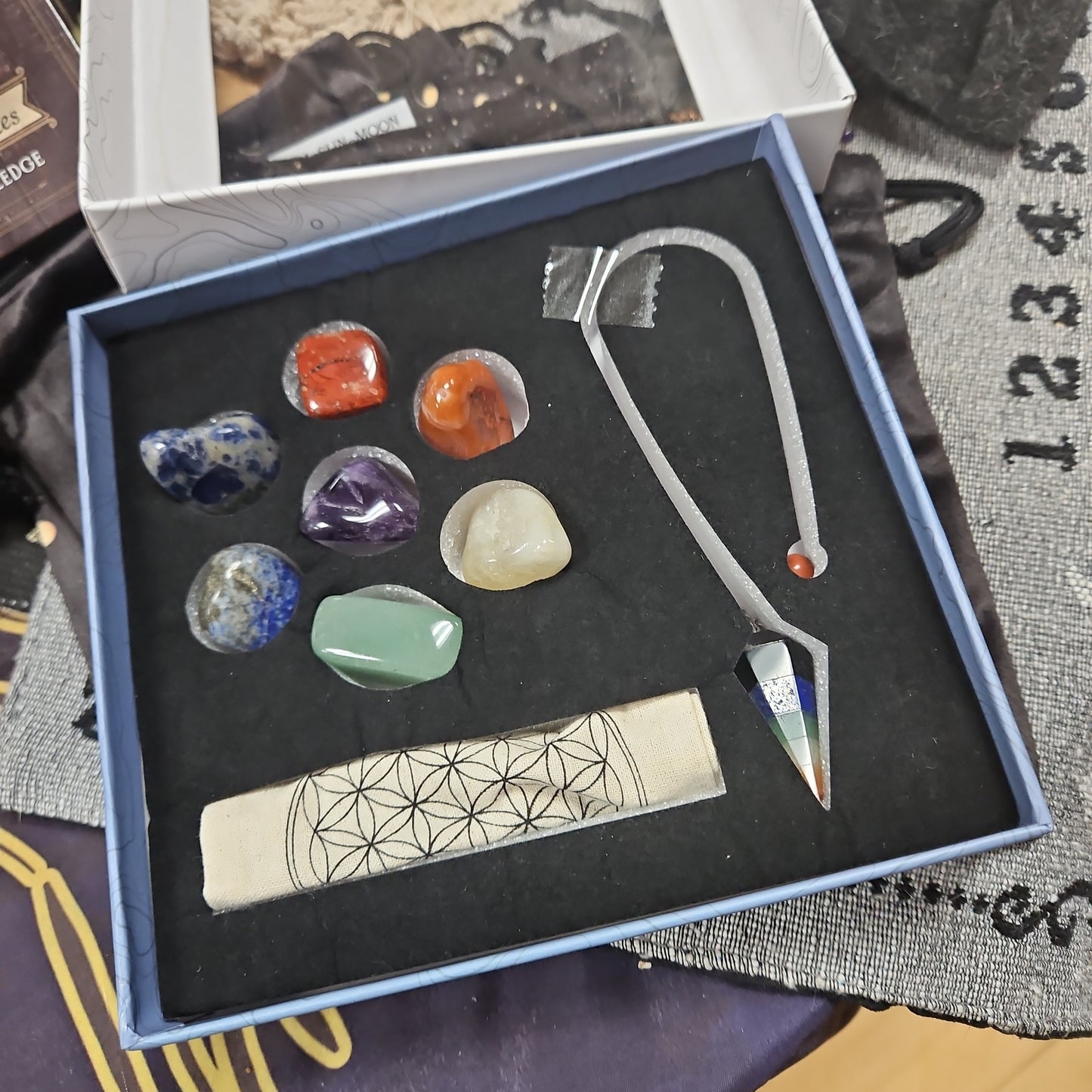 My Seven Chakra Divination Set (Box Set)