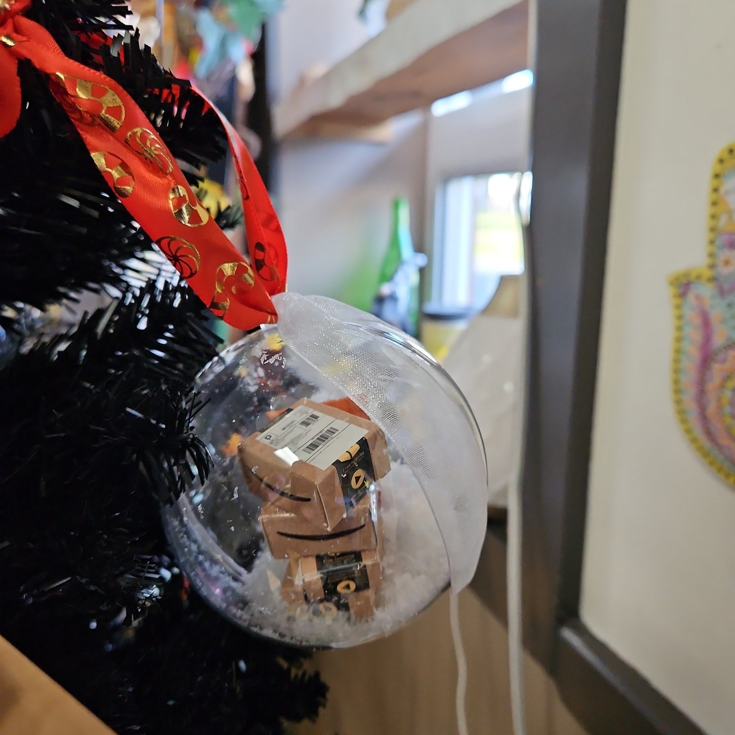 Amazon Ornament Balls