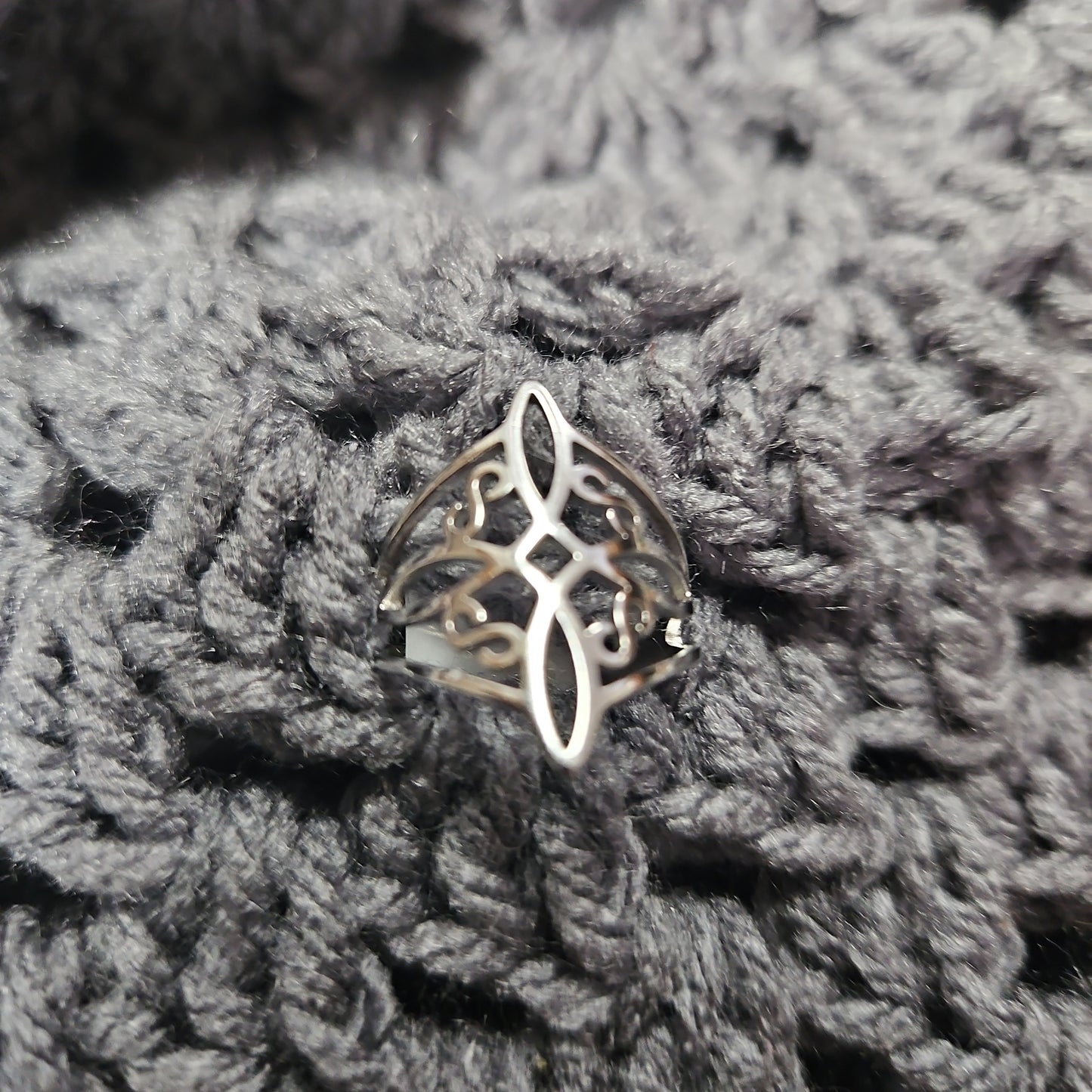 Celtic Cross Knot Ring - 2 Styles