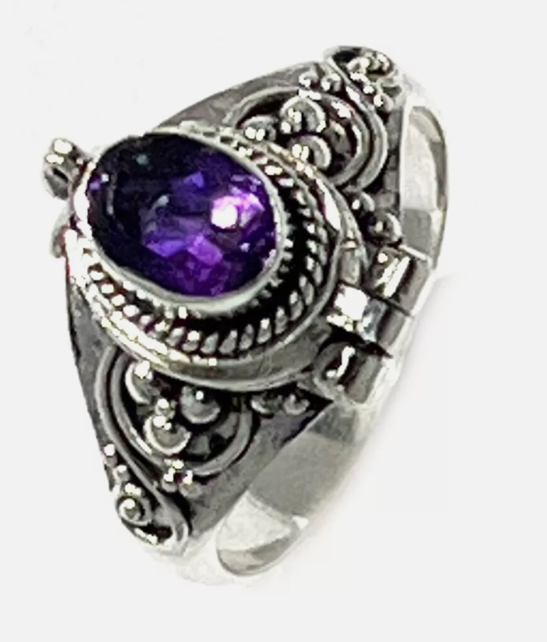 Poison Box Ring Oval Genuine Amethyst - Size 10 - Sterling Silver