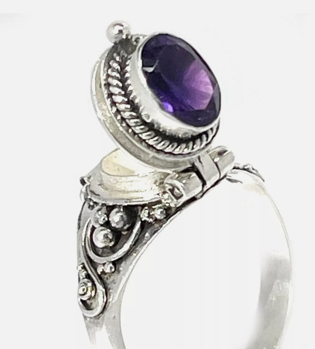 Poison Box Ring Oval Genuine Amethyst - Size 10 - Sterling Silver