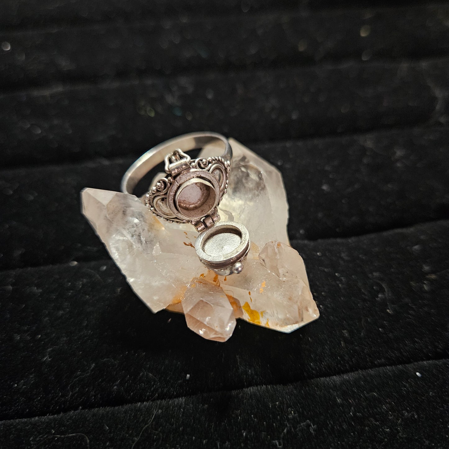 Poison Box Ring Round Red Sapphire - Size 10 - Sterling Silver 925