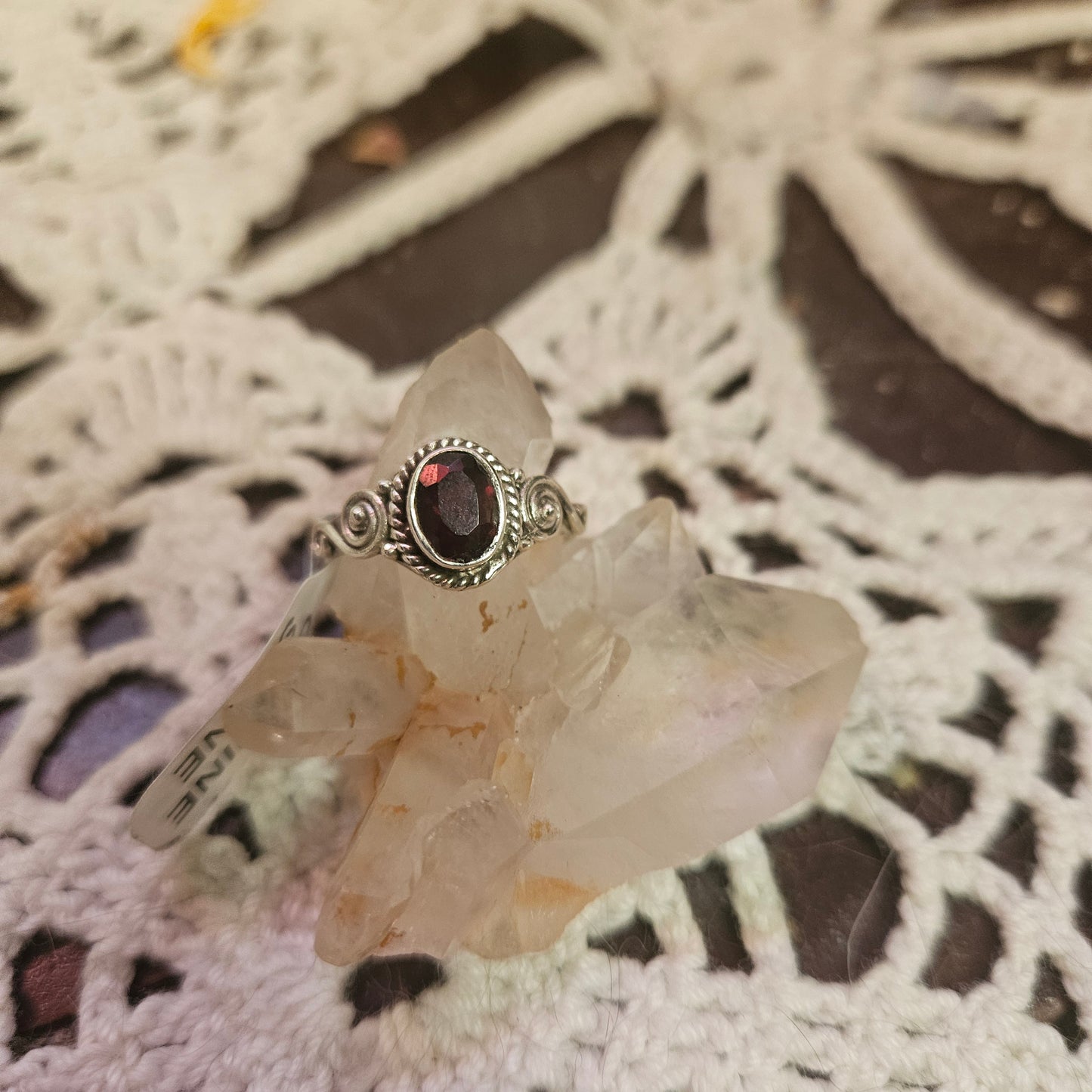 Sterling Silver Oval Garnet Ring - Size 7