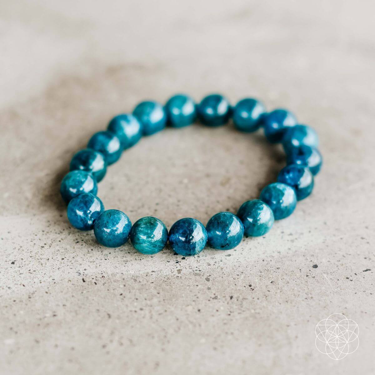 Bracelet - Apatite Bead 8 mm