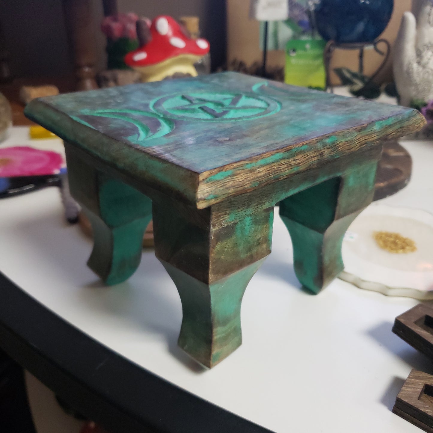 Antiqued Triple Moon Altar Table - Tree Of Life Shoppe