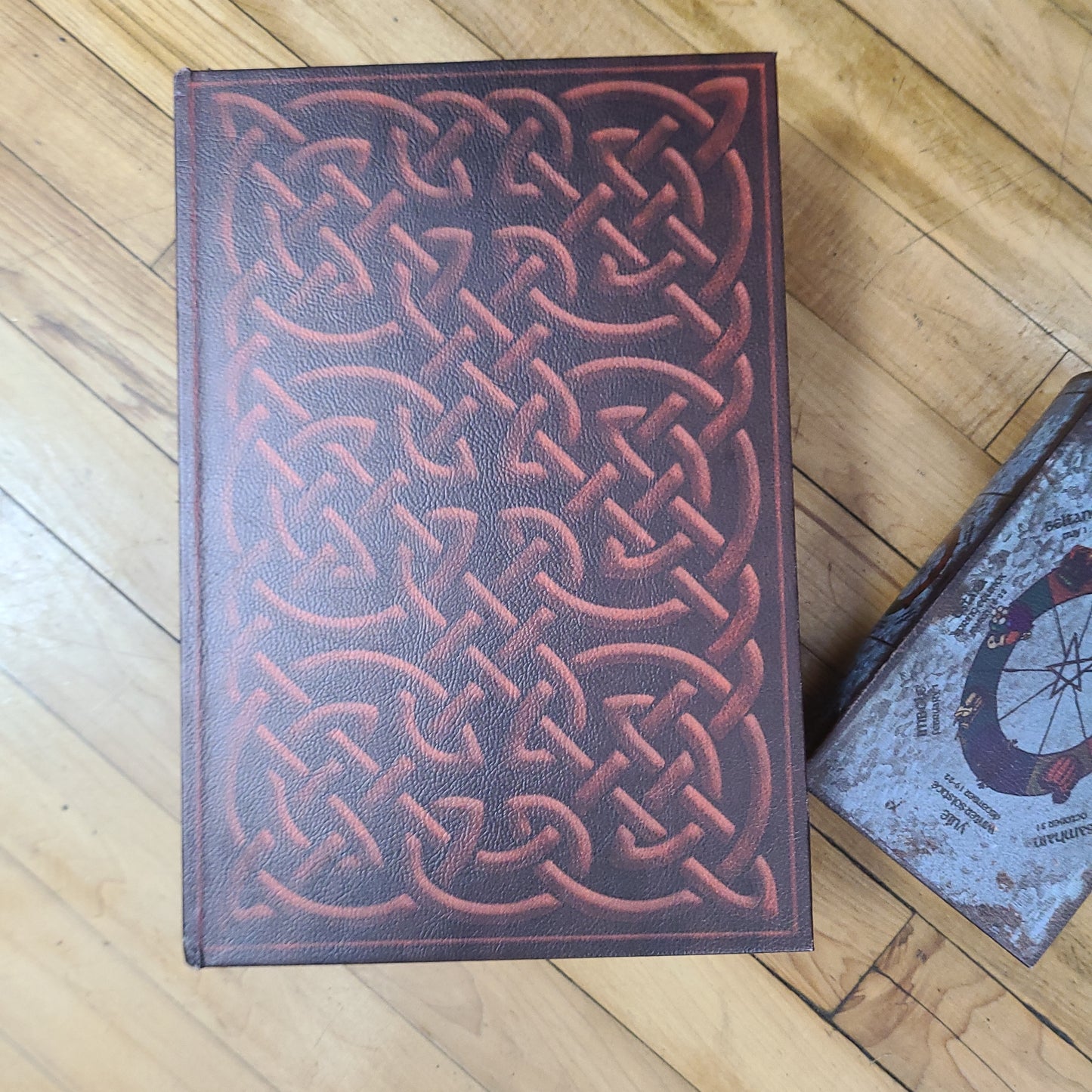 Travel Altar / Hidden Altar Boxes