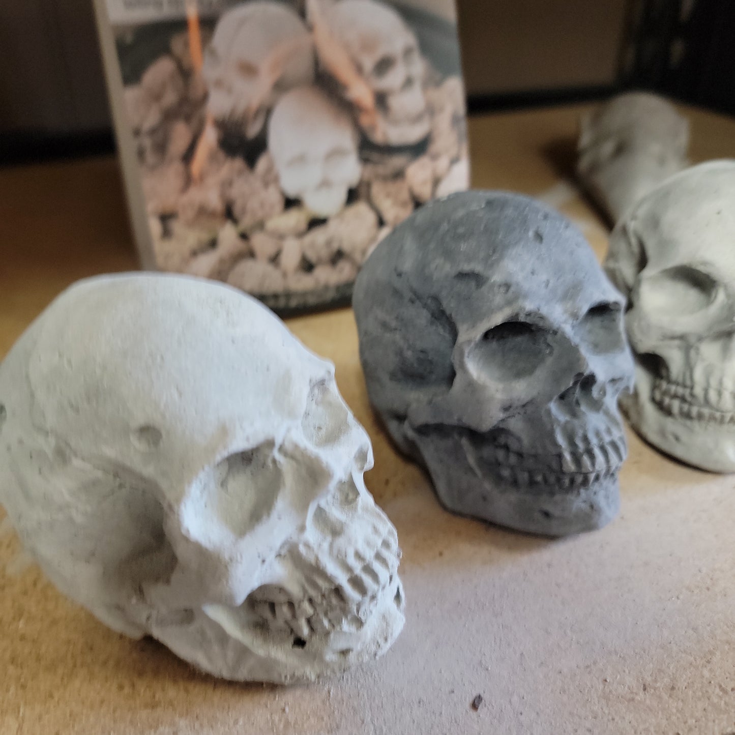 Lava Medium Skull for Firepit