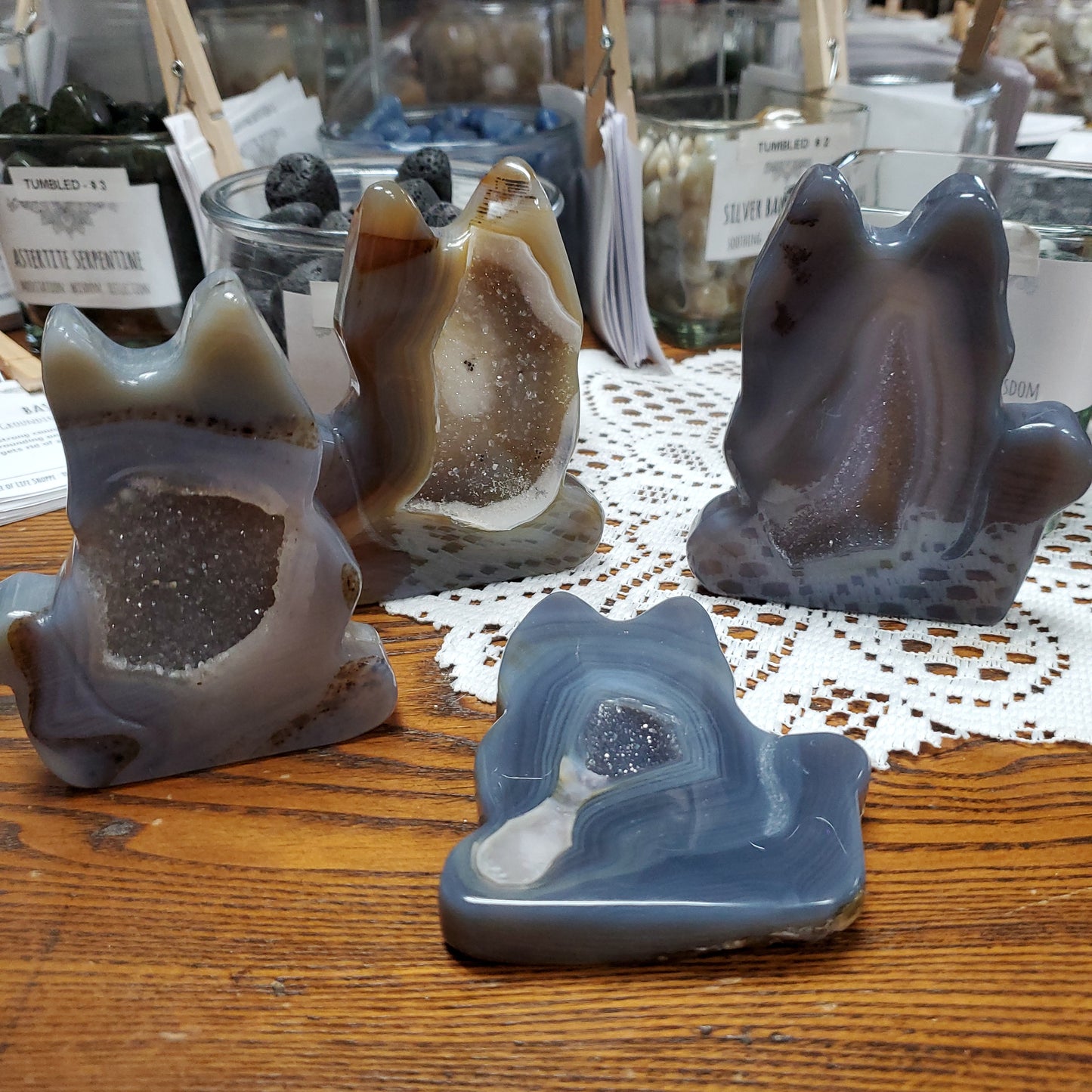 Druzy Agate Seated Cat Silhouette Slice