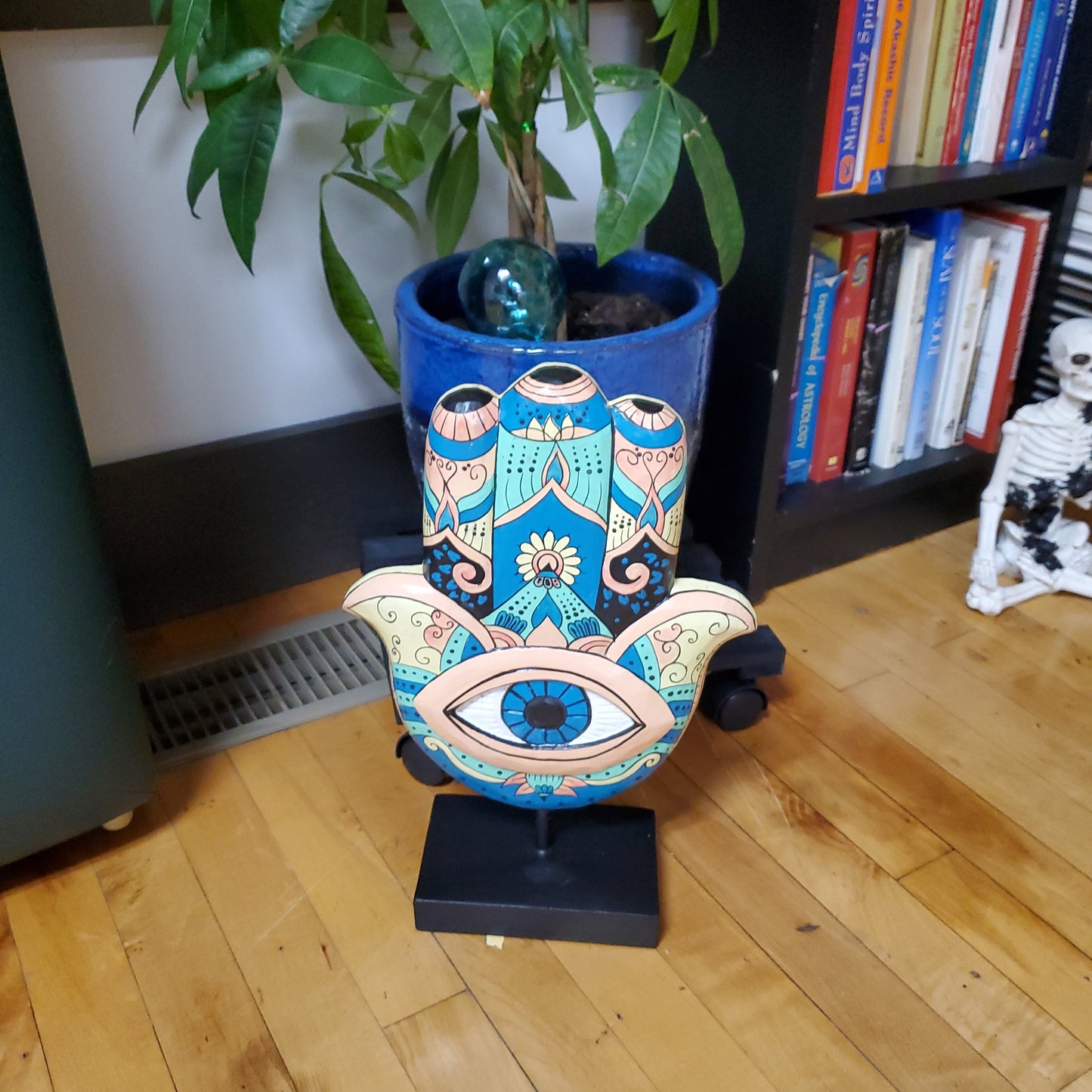 Hand Painted Wooden Hasma With Evil Eye Table Top Decor