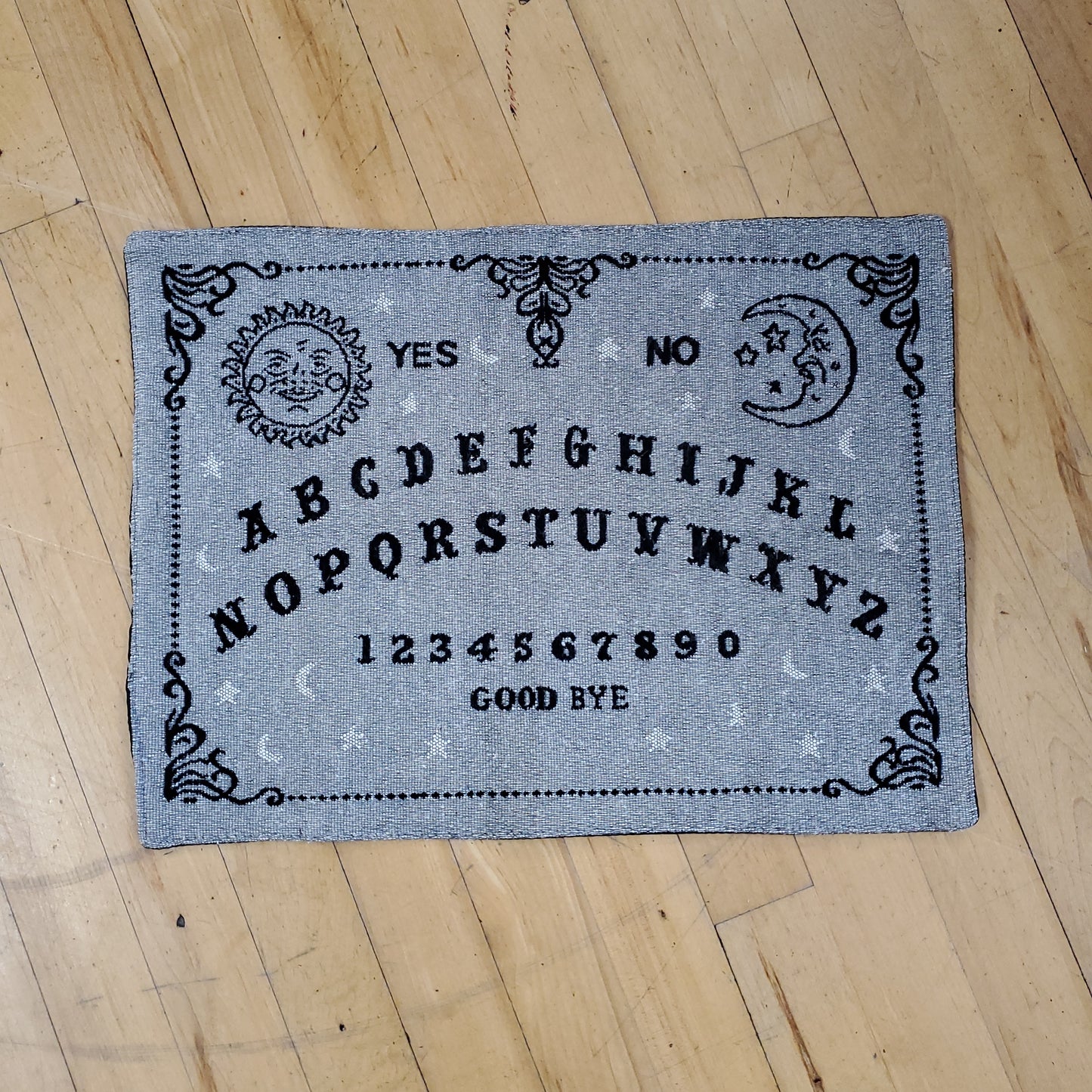 Placement / Pendulum Map Grey