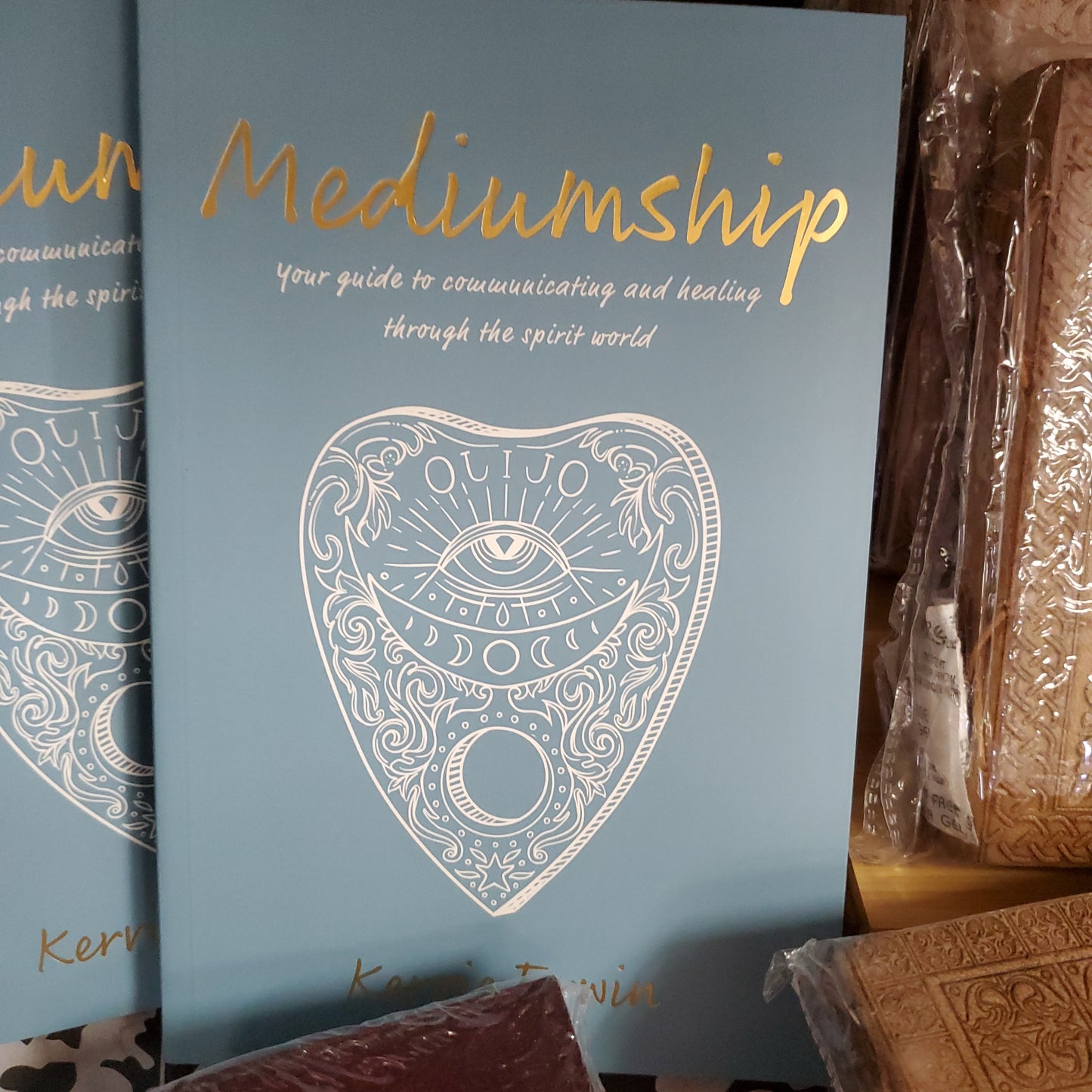 Mediumship - Your guide to communicating and healing through the spirit world