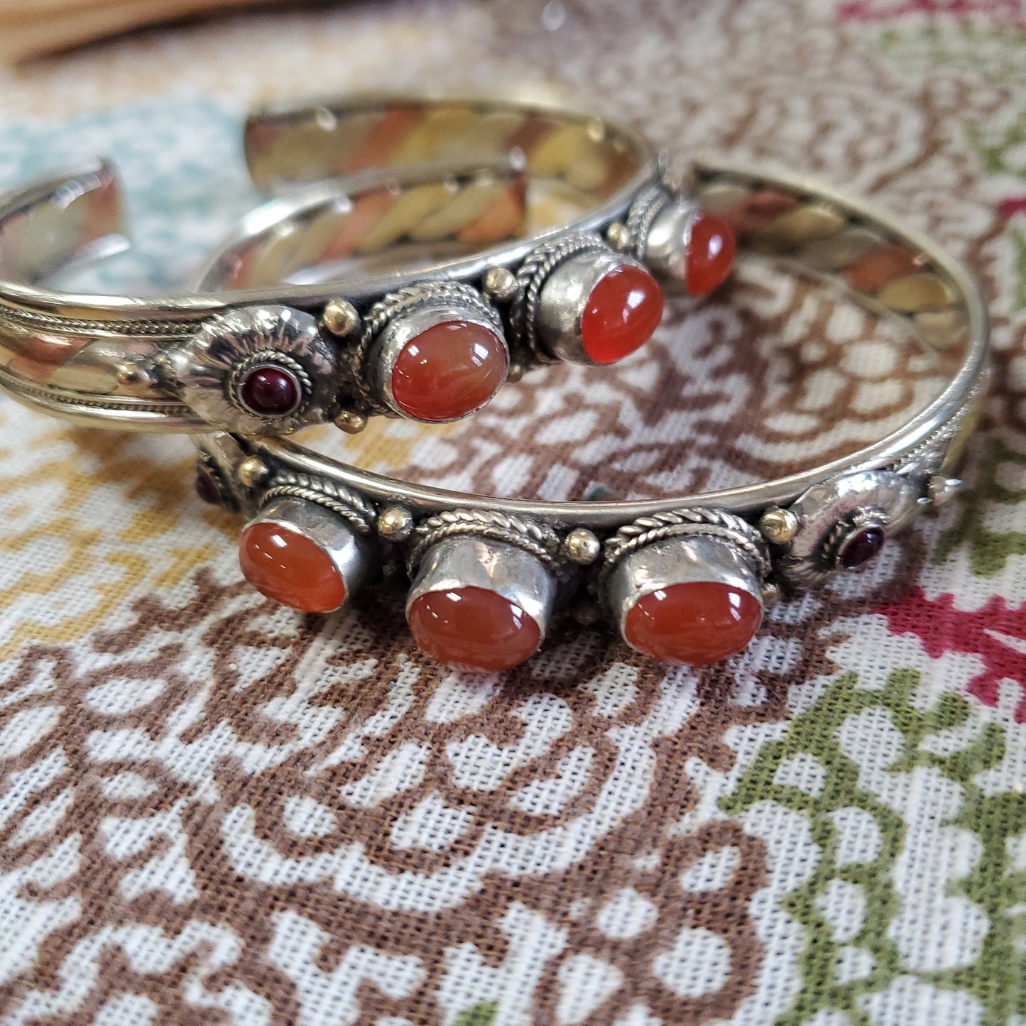 Carnelian Three Stone Cuff Bracelet 1/4"