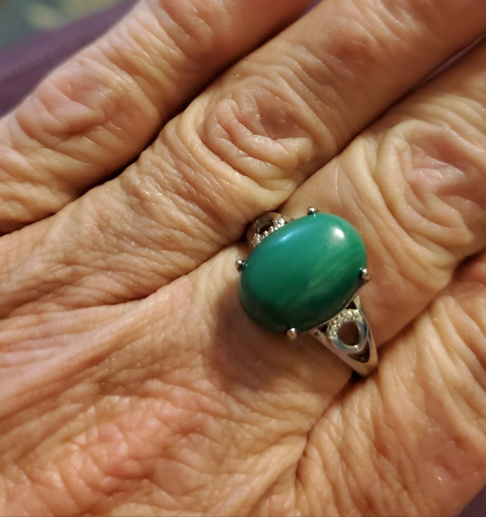 Geniune Malachite - 925 - Size 9
