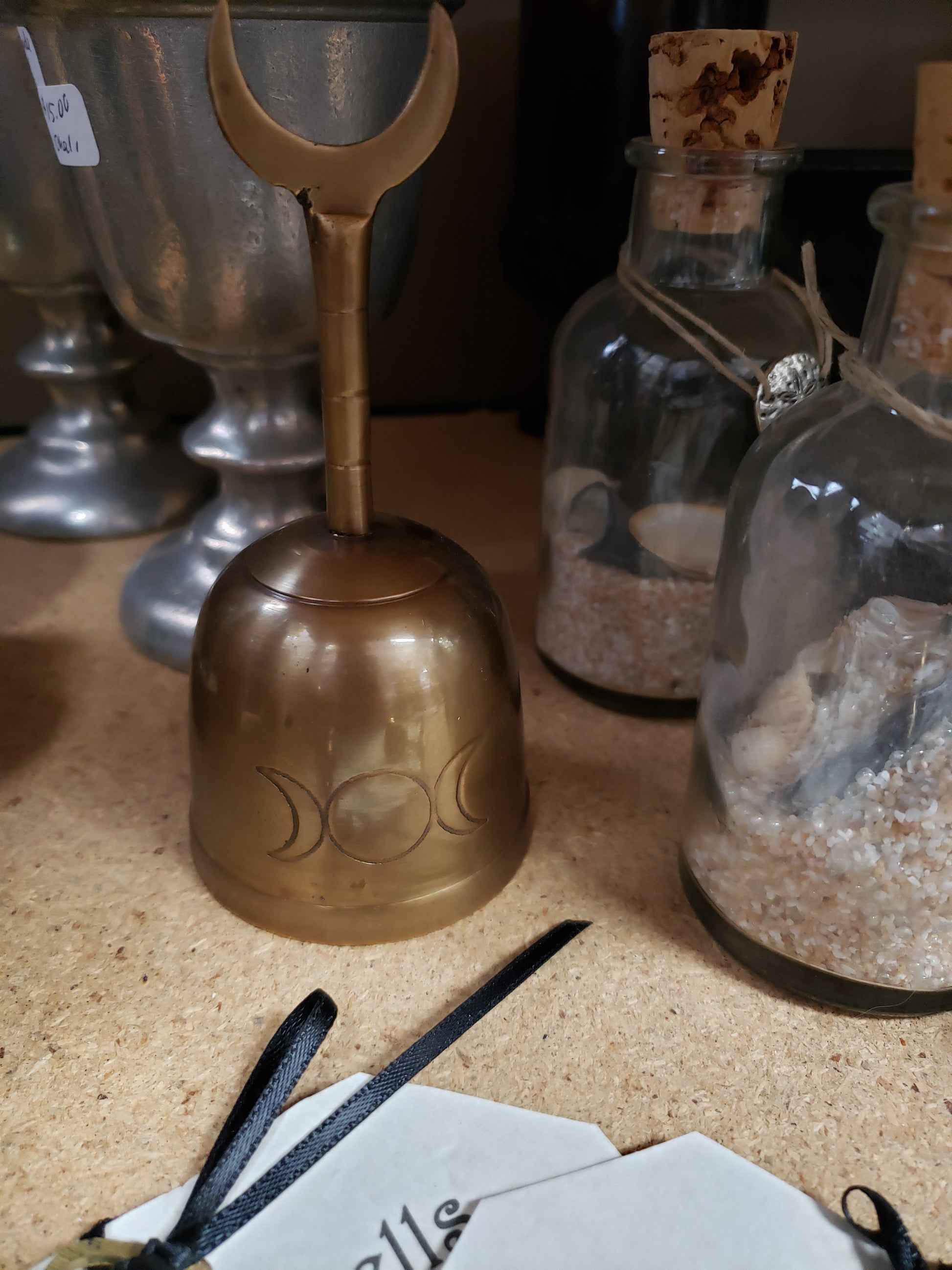 Triple Moon Altar Bell
5 inches - Tree Of Life Shoppe