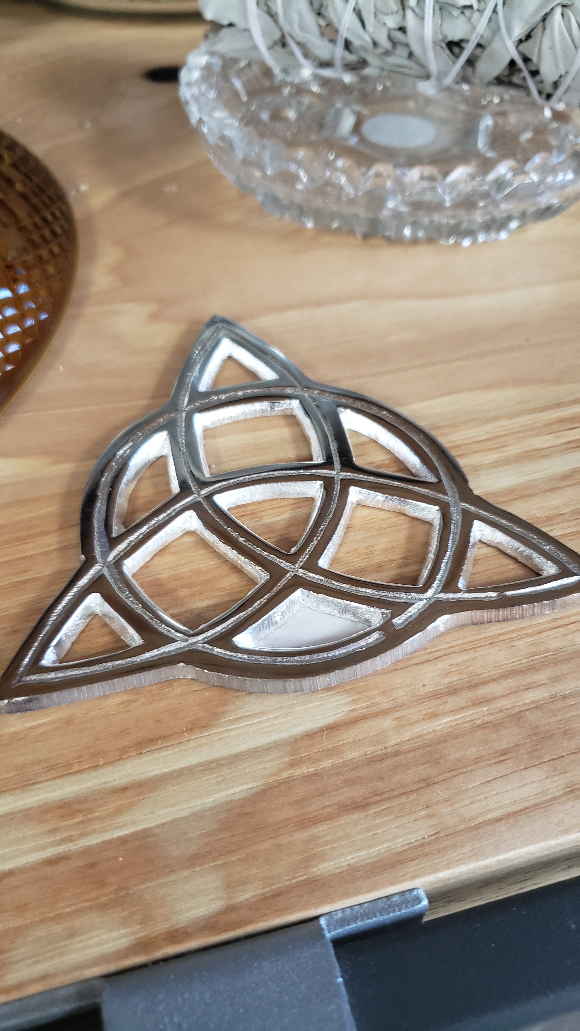 Triquetra Open Cut Altar Tile 3" - Tree Of Life Shoppe