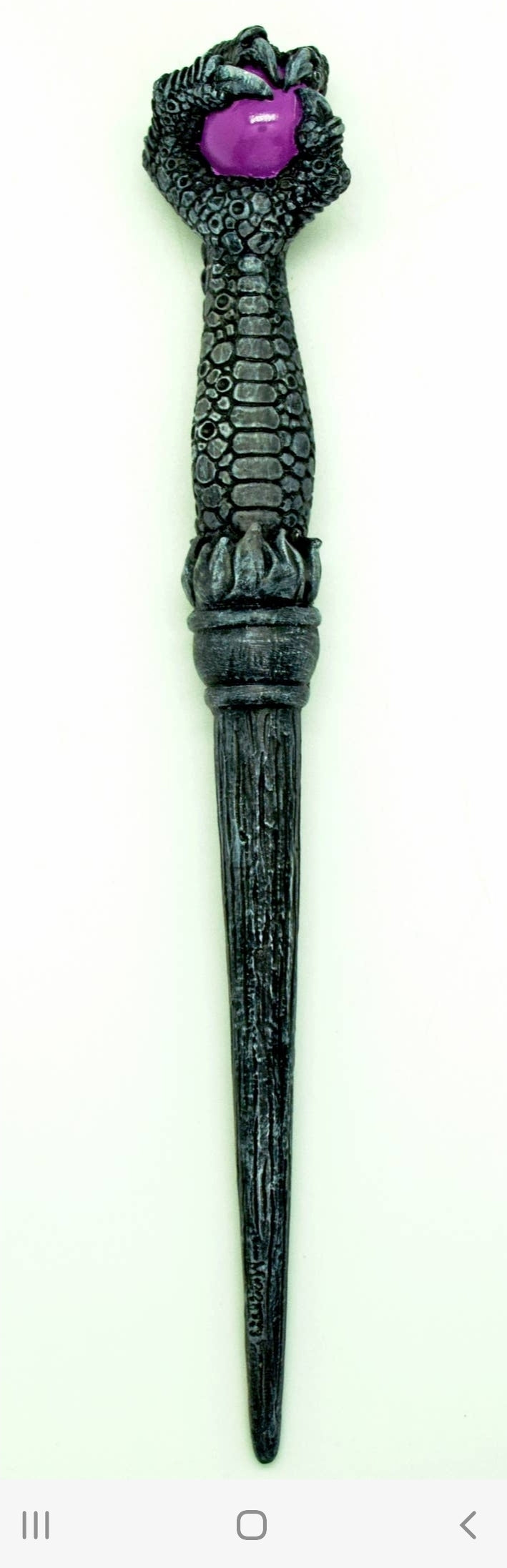 Claw With Magic Ball Wand