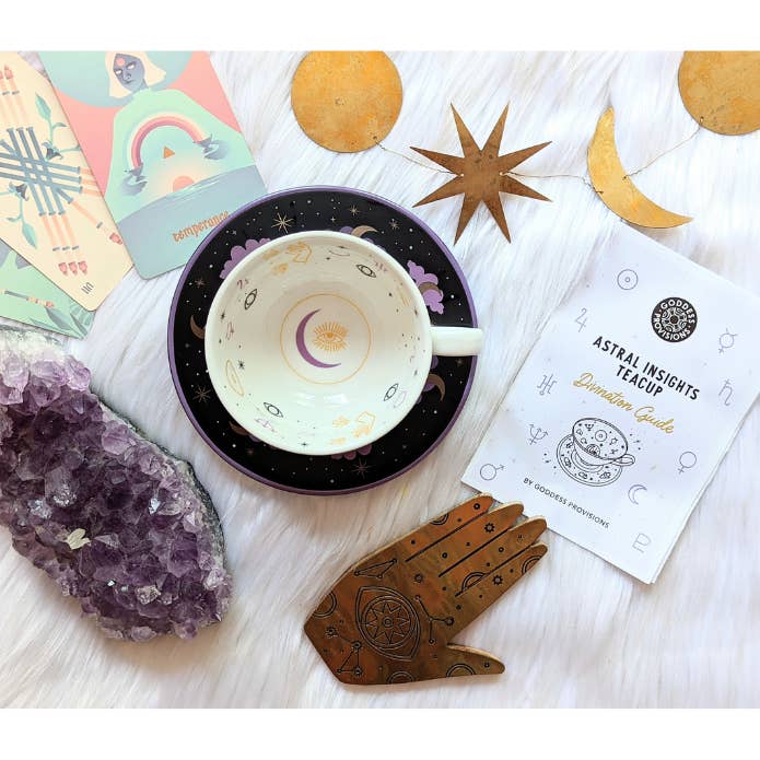 Astral Insight Teacup - Tasseography Cup