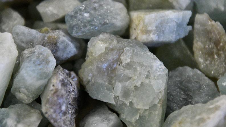 Aquamarine - Raw - Tree Of Life Shoppe