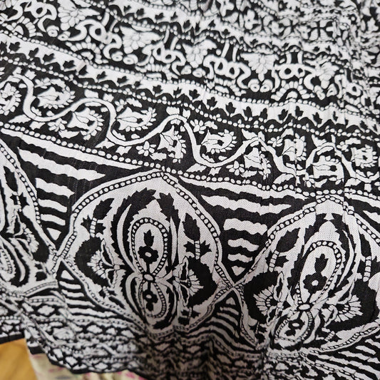 Large Crinkle Rayon Long Skirt