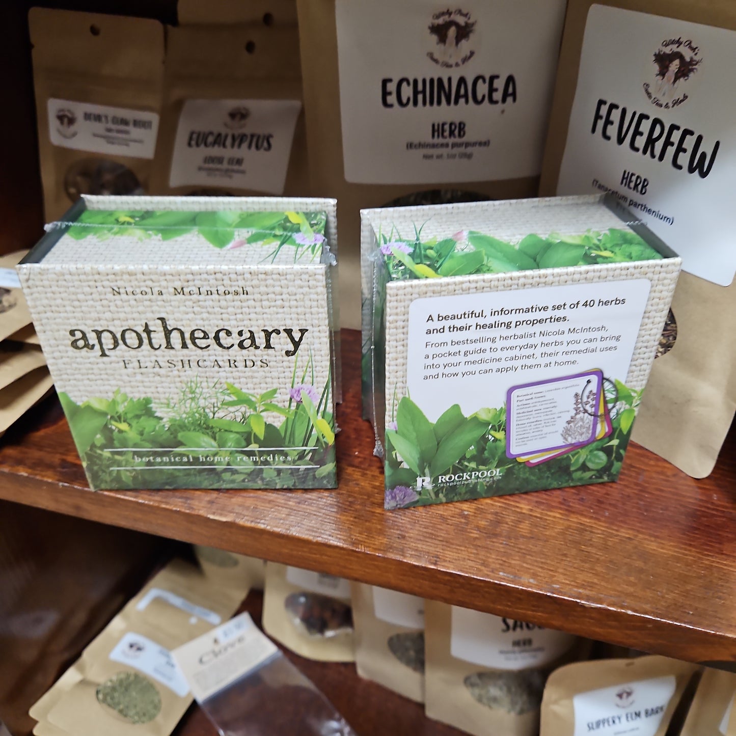 Apothecary Flashcards: A Pocket Reference For Herbs