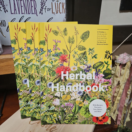 Herbal Handbook - With Recipes, Tinctures, Teas, Balms, and More