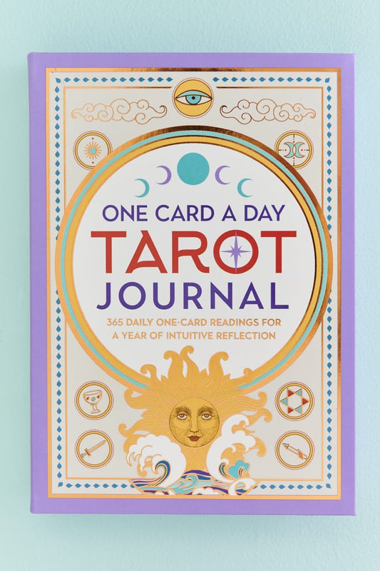 One Card a Day Tarot Journal: 365 Daily Card Readings