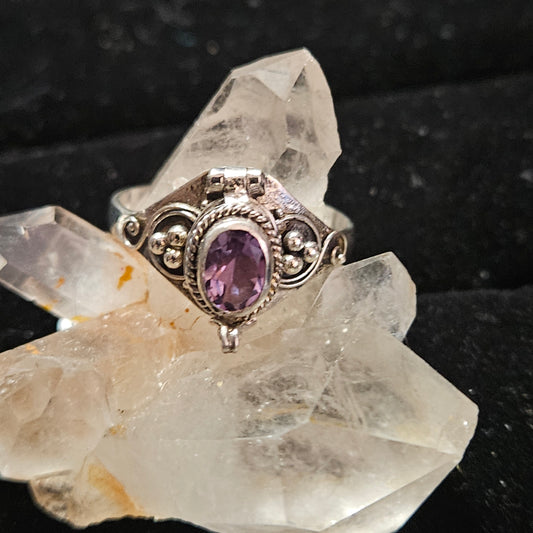 Poison Box Ring Oval Genuine Amethyst - Size 10 - Sterling Silver