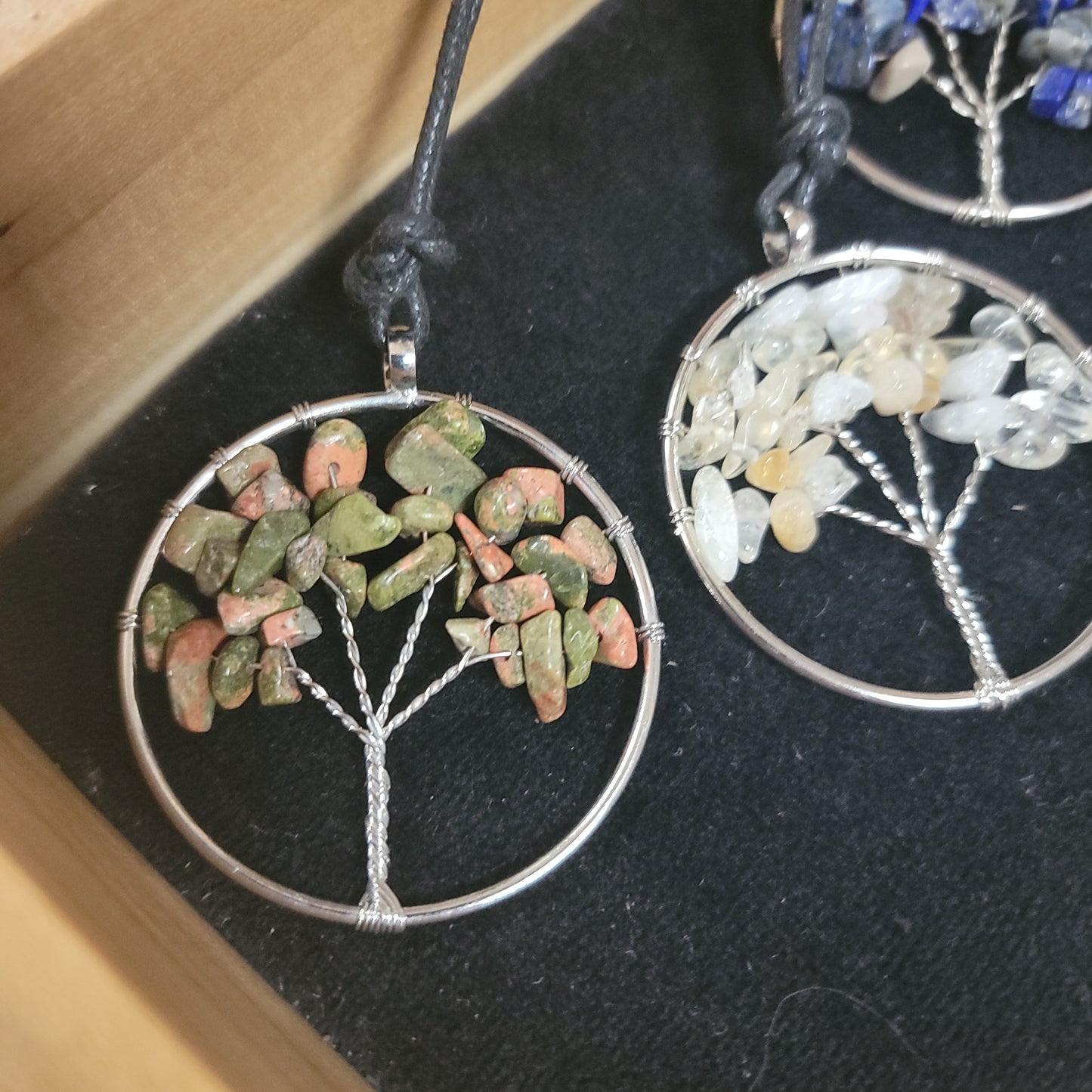 Corded Tree Of Life with Chip Stones Necklace