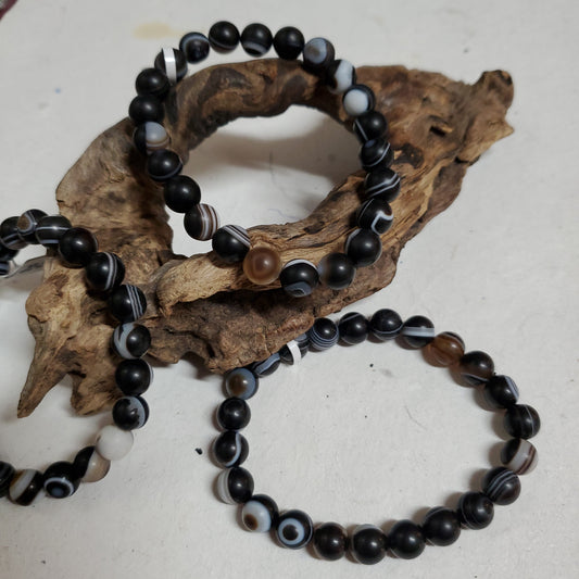 Banded Agate, Black - Bead Bracelet 8 mm