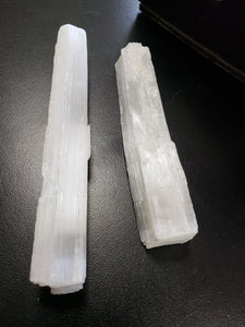 Selenite Raw Wand 3 to 5 inches - Tree Of Life Shoppe