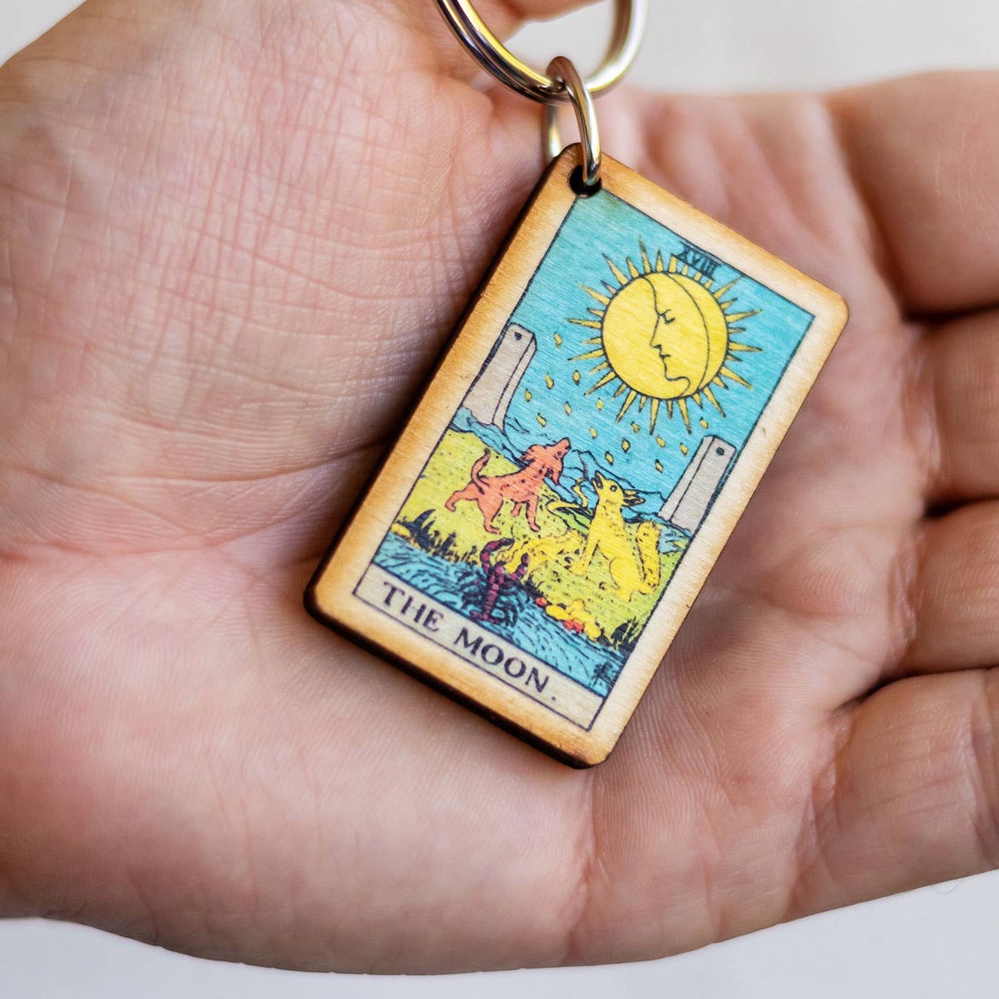 Tarot Card - The Moon Key Holder