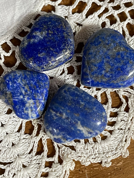 Pocket Gemstone Hand Carved Hearts 25-30mm - Tree Of Life Shoppe