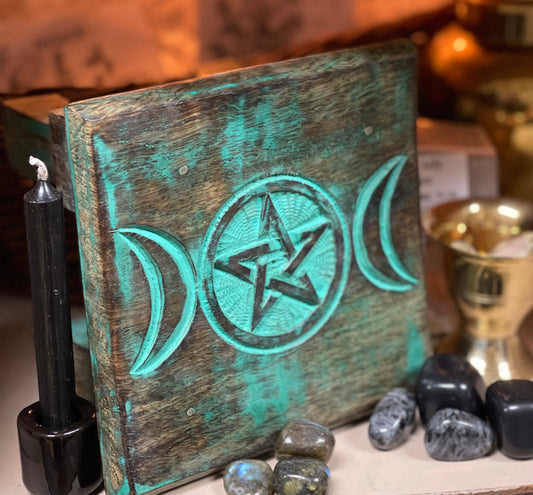 Antiqued Triple Moon Altar Table - Tree Of Life Shoppe